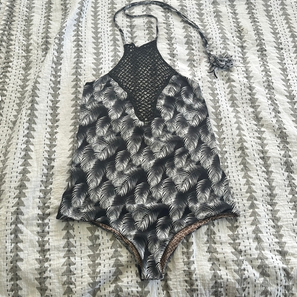 Acacia crochet one piece